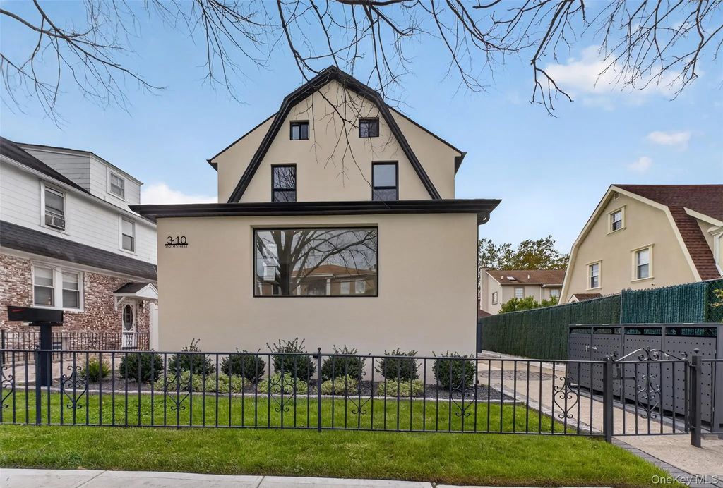 3-10 150th # 2nd Floor, Whitestone