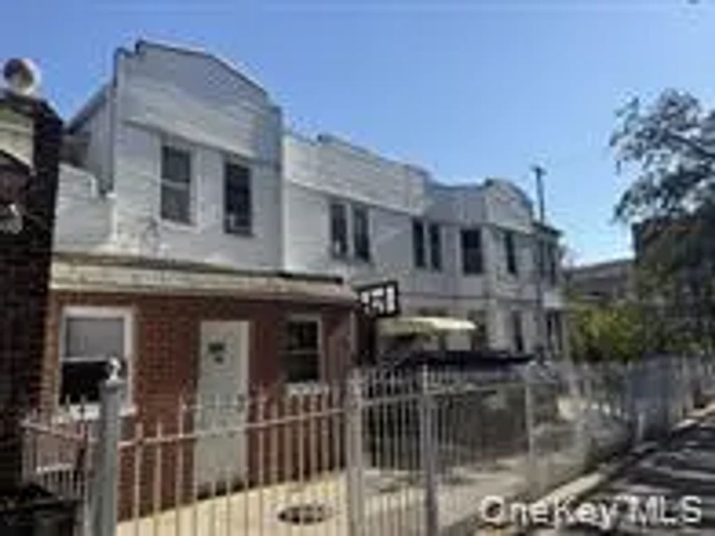 289 Etna Street, Brooklyn