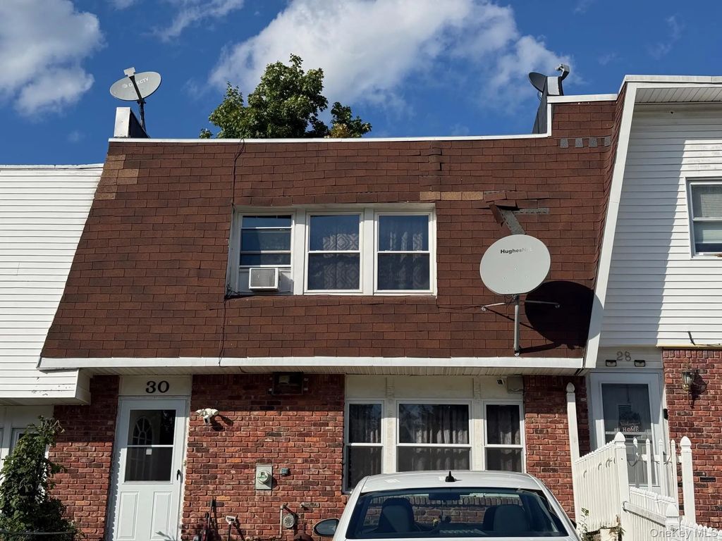 30 Chaucer Courts, Middletown