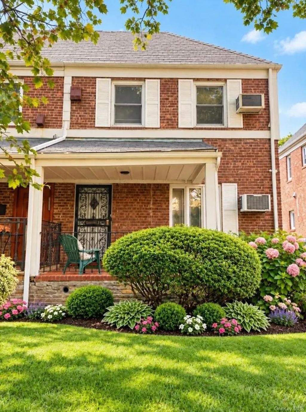 136-67 72nd Avenue, Kew Garden Hills