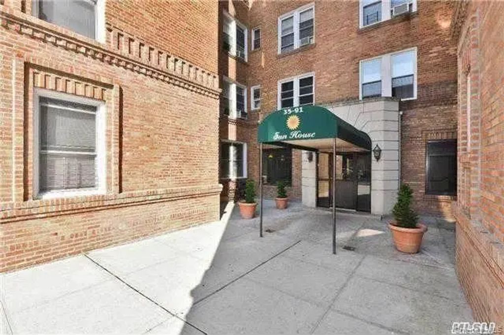 3591 161st Street # 3b, Flushing