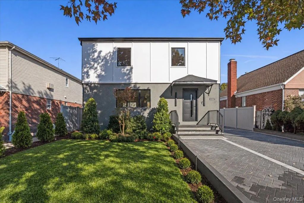 145-67 7th Avenue, Whitestone