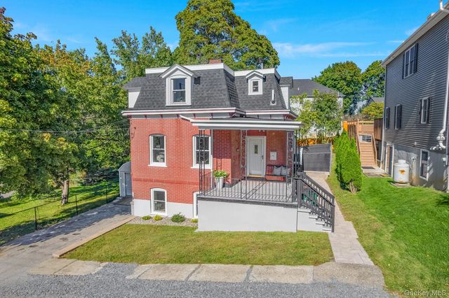 Photo of Listing #1060351