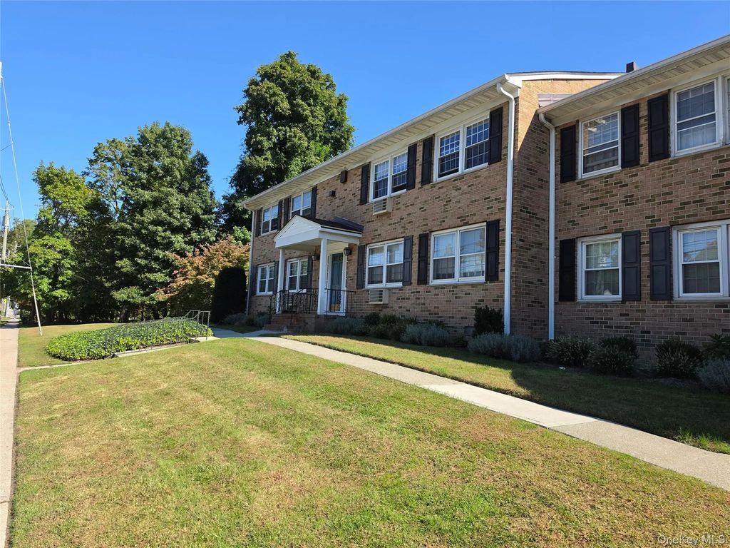 240 S Broadway # 2d, Tarrytown