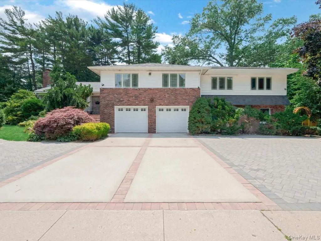 78 Poplar Street, Garden City