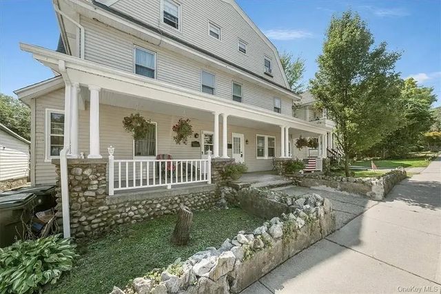 Photo of Listing #1060493