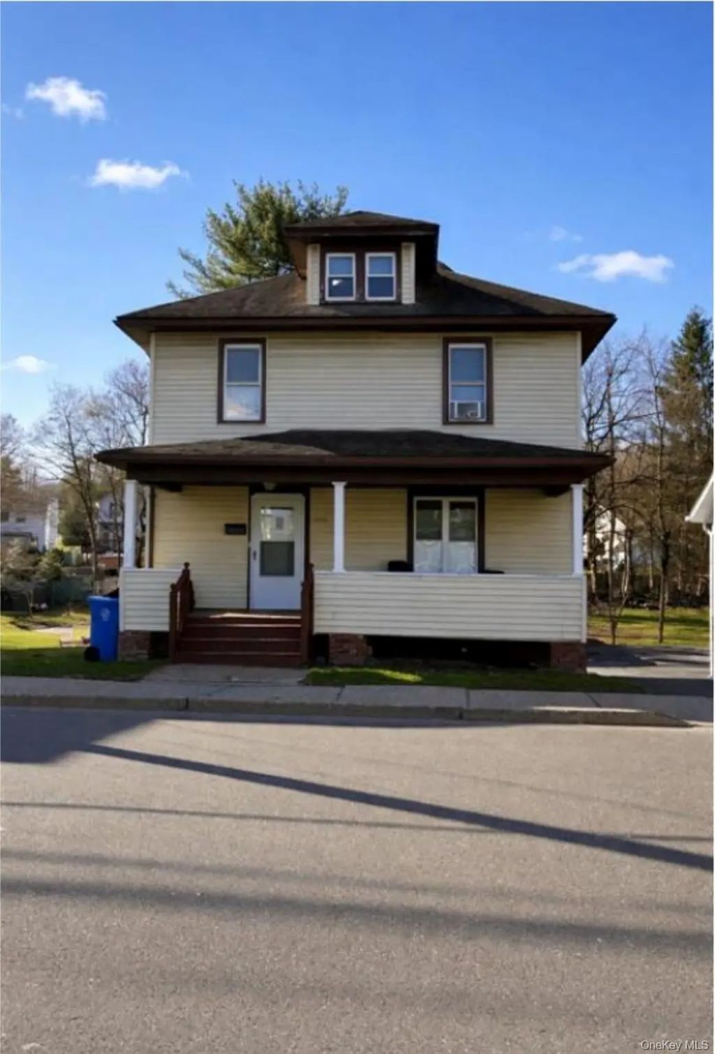 206 W Main Street, Middletown