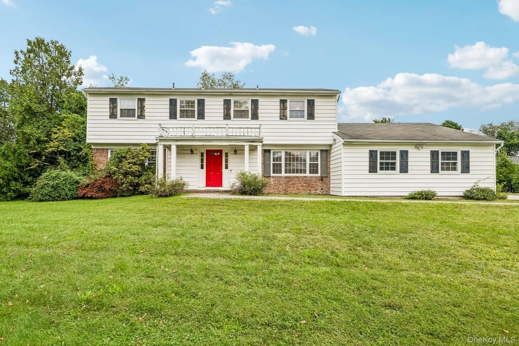 5 Edwin Lane, Huntington