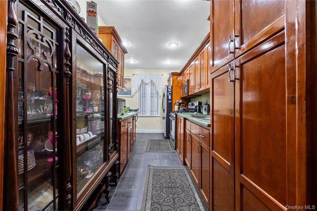 860 Grand Concourse # 4n, Bronx