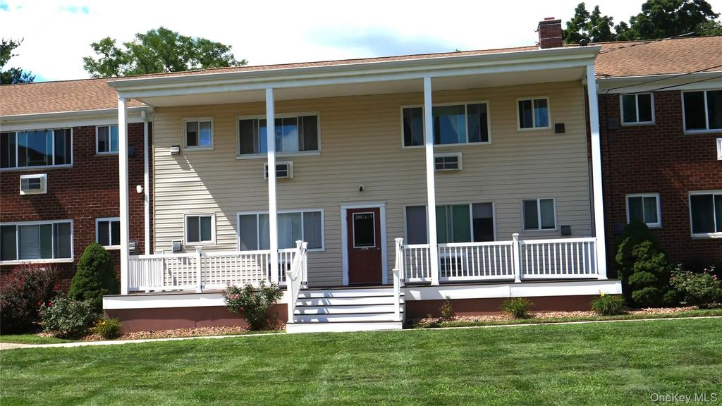 300 Ketchamtown Road # C8, Wappingers Falls