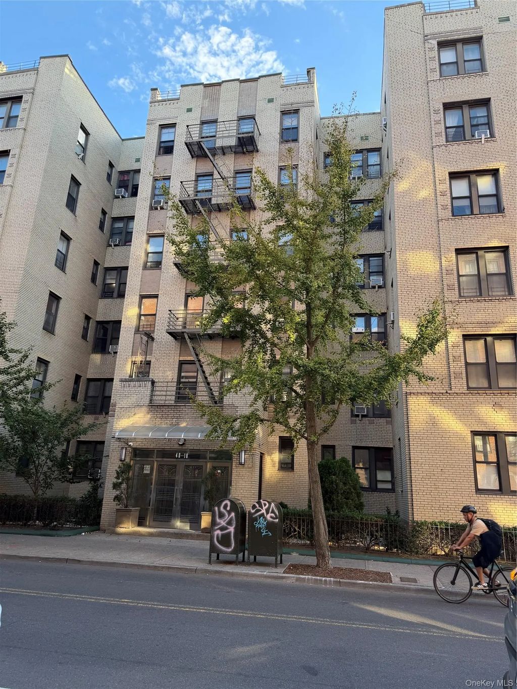 4018 Hampton Street # 1a, Elmhurst