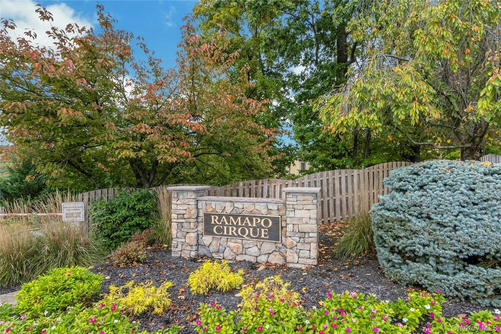 11 Arapaho, Suffern