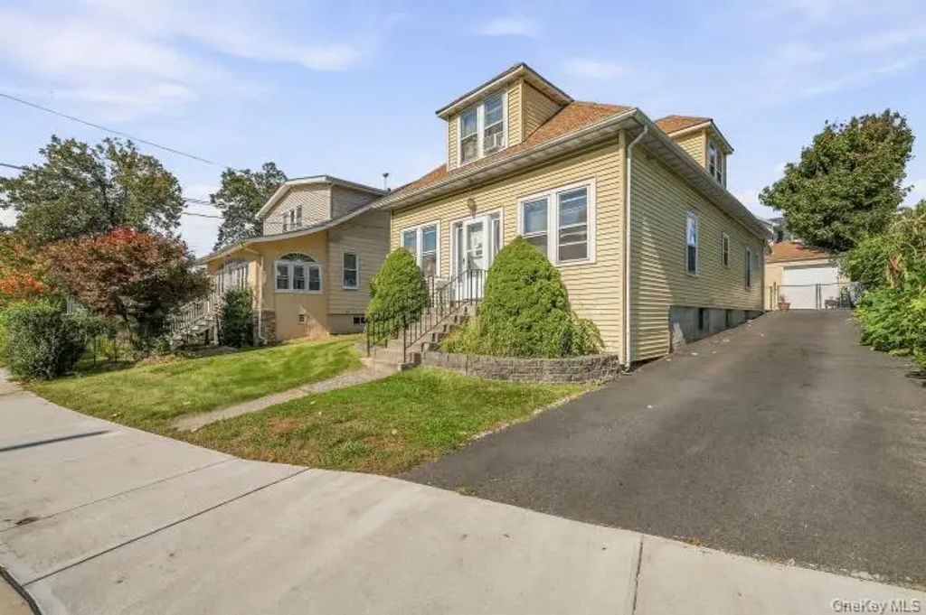 604 Roosevelt, Peekskill