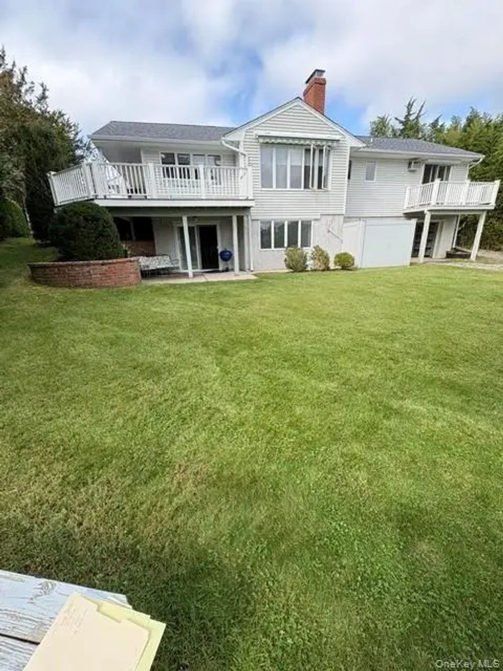 2025 Little Peconic Bay Lane, Southold