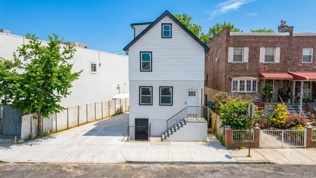 Photo of Listing #1061235