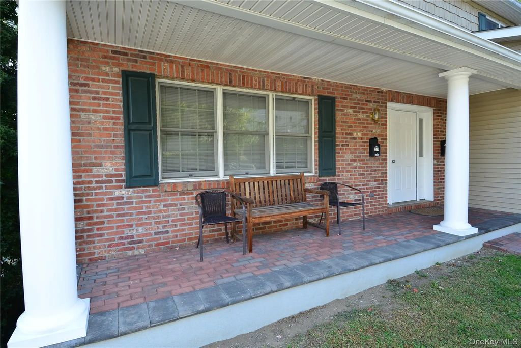 27 Grant Street # B, Tuckahoe