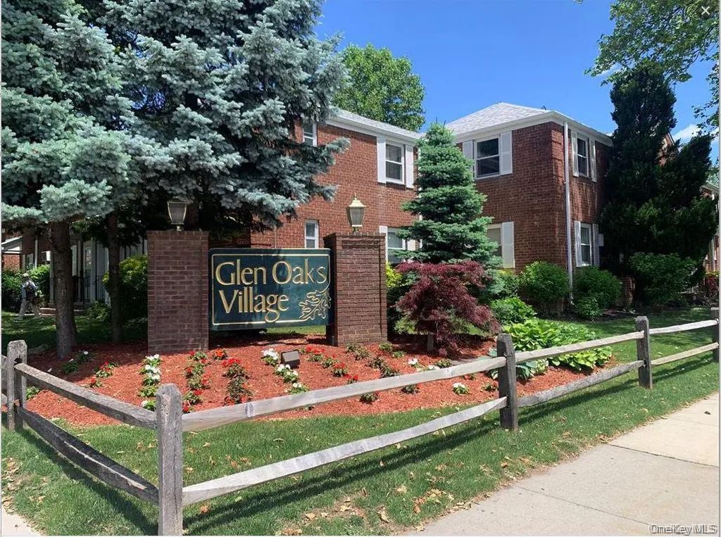 76-03b Commonwealth Boulevard # 2, Bellerose