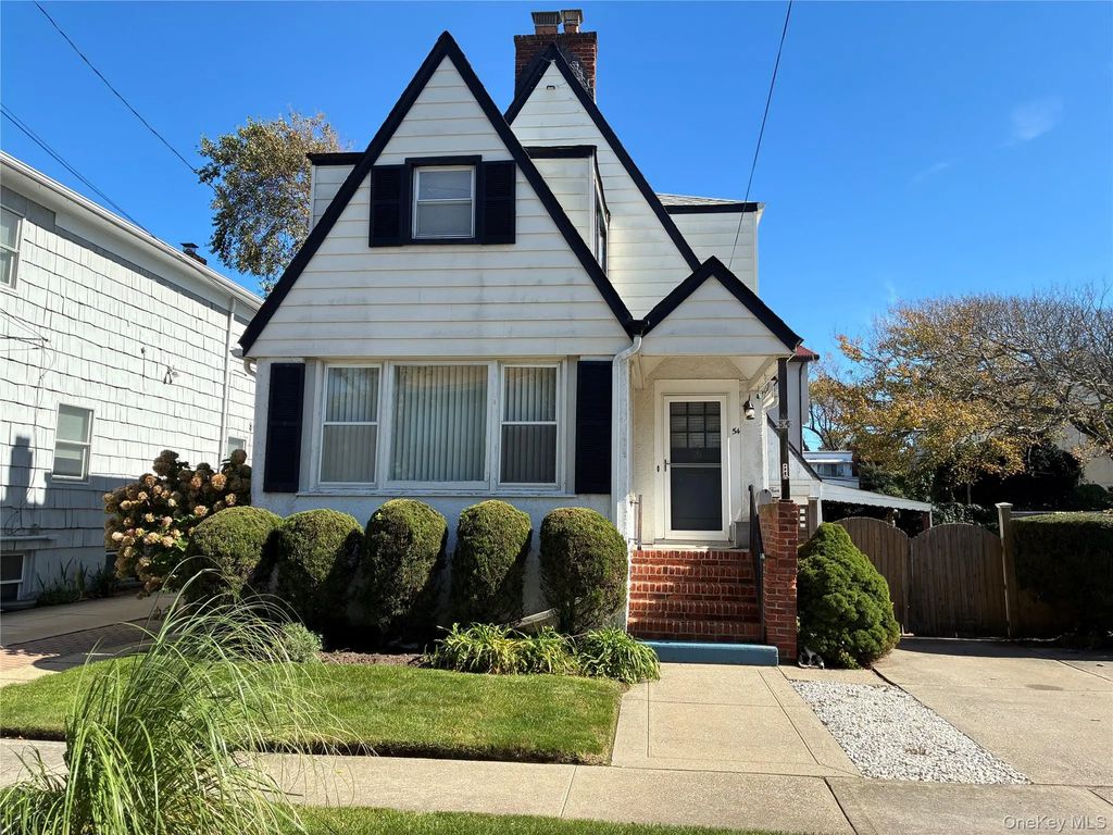 54 Erie Avenue, Atlantic Beach