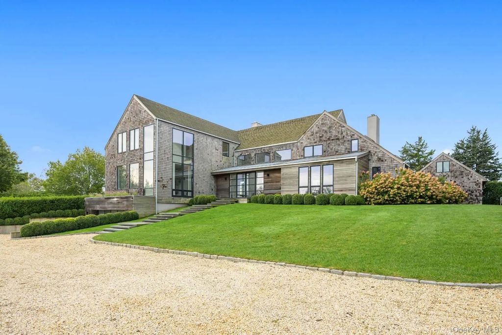 328 Hayground Road, Water Mill