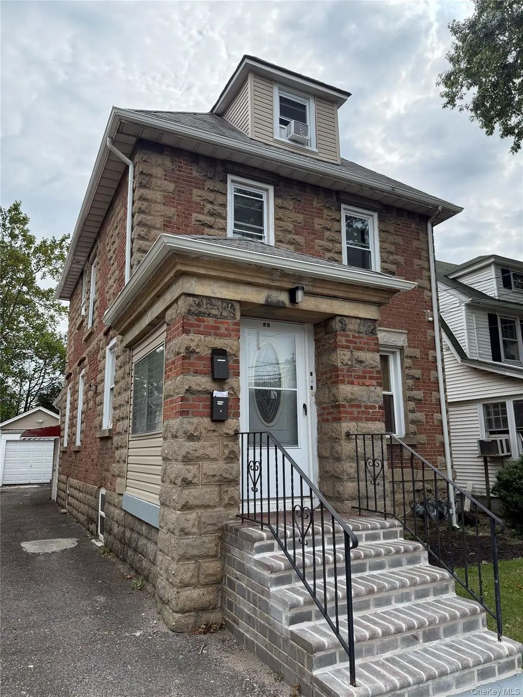 51 Depan Avenue # 1st Fl, Floral Park
