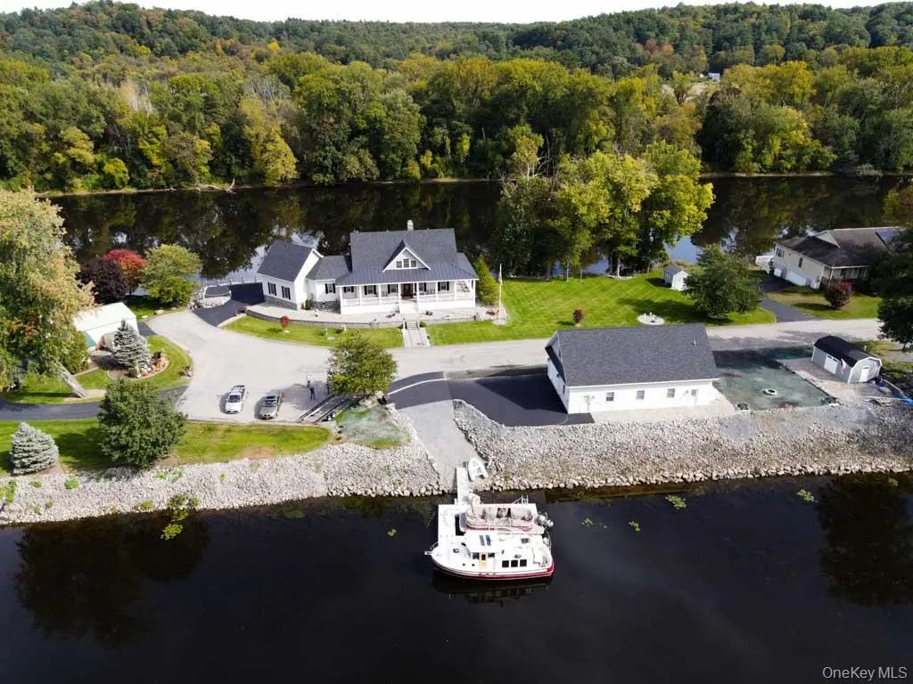 17 Schuyler Island Drive, Call Listing Agent