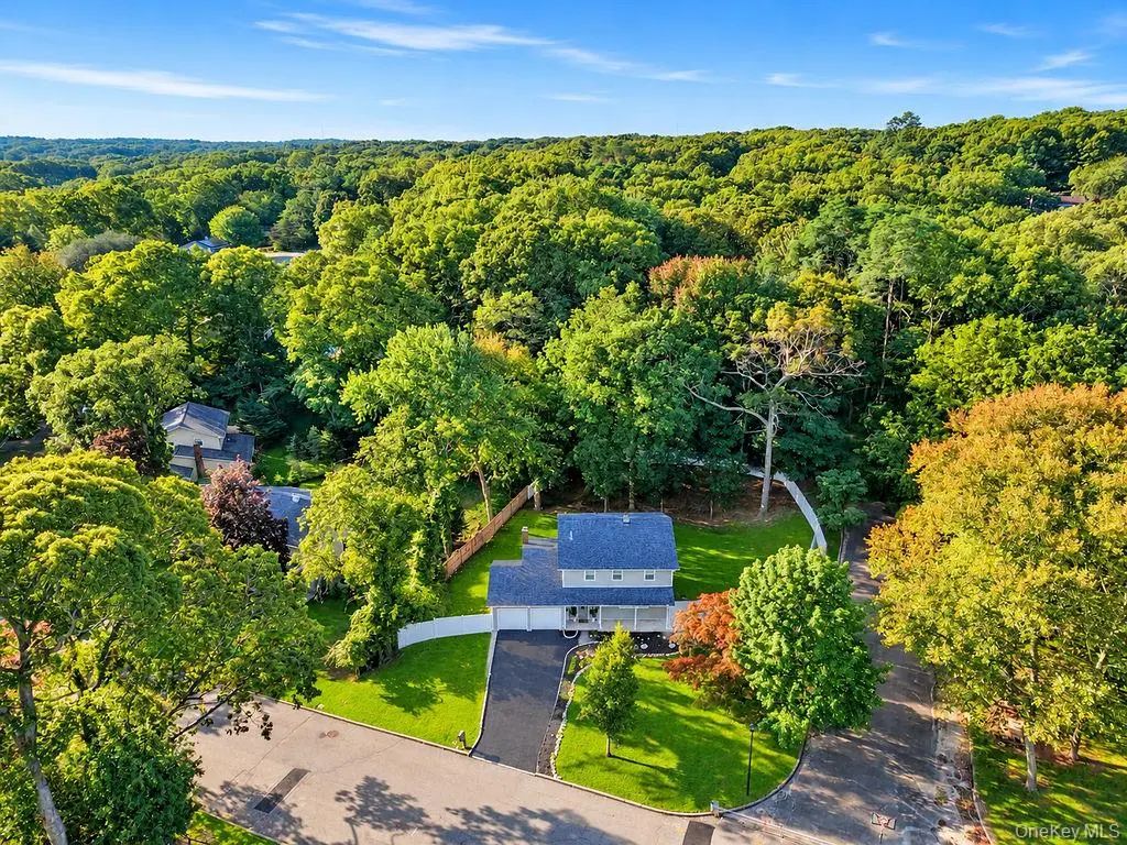 102 Patchogue Drive, Rocky Point