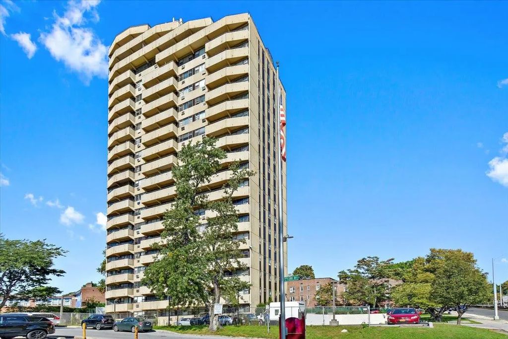 1523 Central Park # 9a, Yonkers