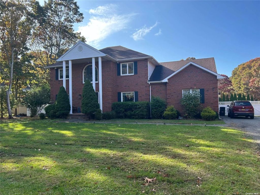 4 Cotton Tail Court, Shirley