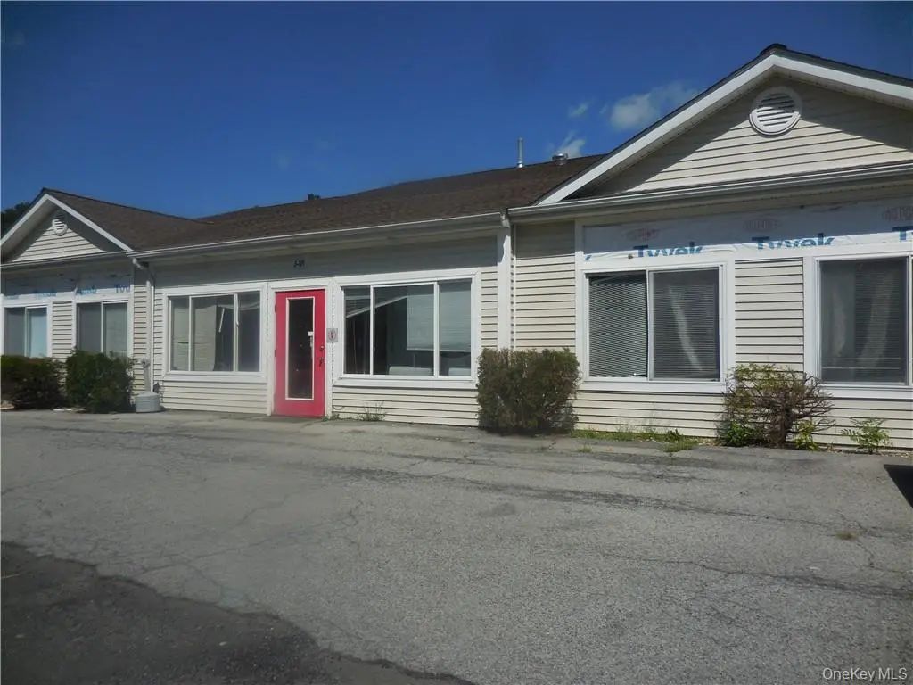 2899 Us Route 9w # 101, New Windsor