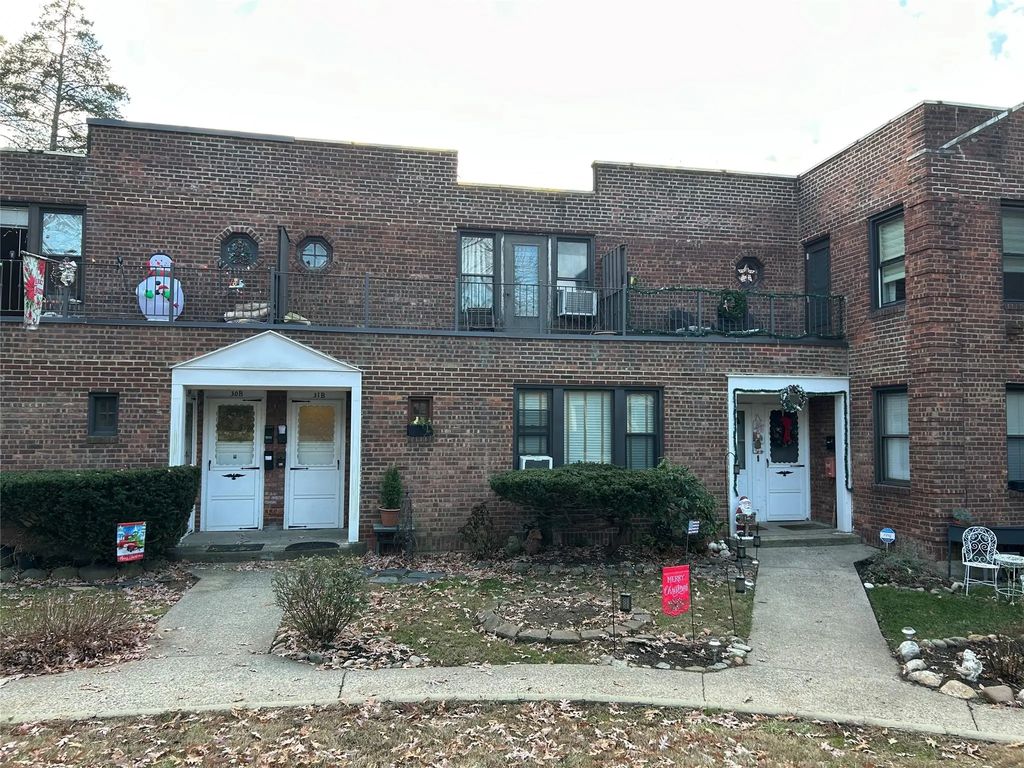 4001 Little Neck Parkway # 31b, Little Neck