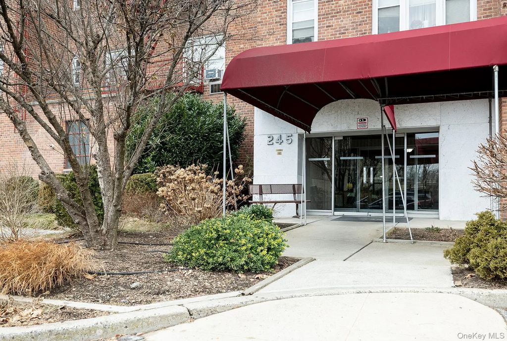 245 Rumsey Road # 7o, Yonkers