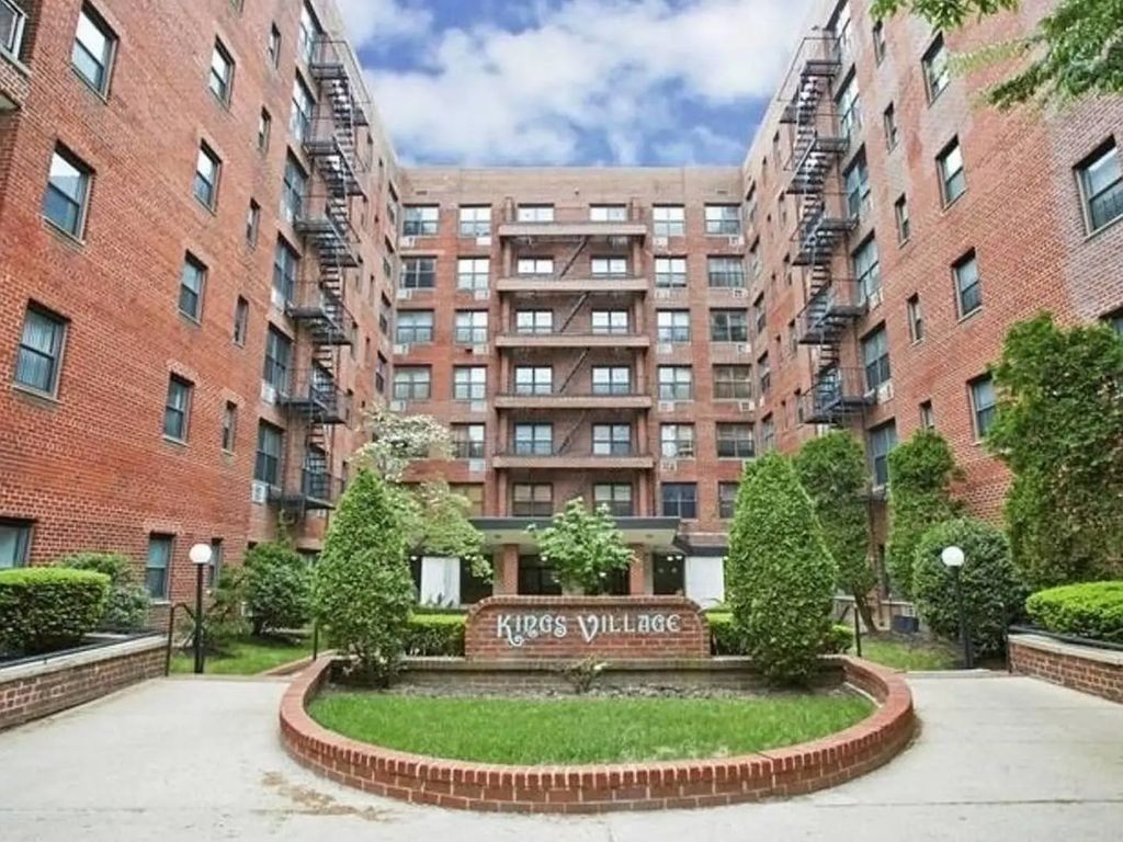 1200 E 53 Street # 4s, Brooklyn