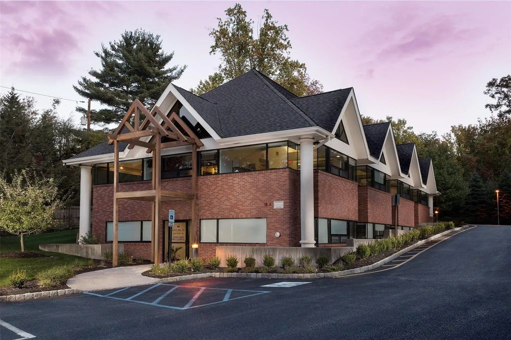 49 N Airmont Road, Suffern