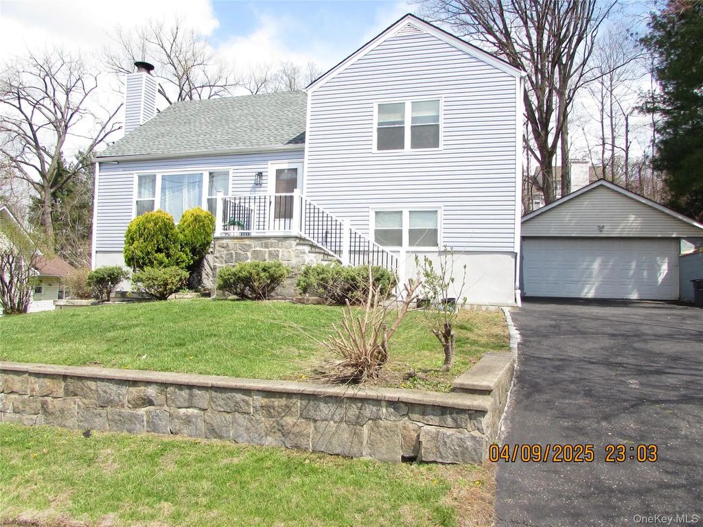 156 Candlewood Drive, Yonkers