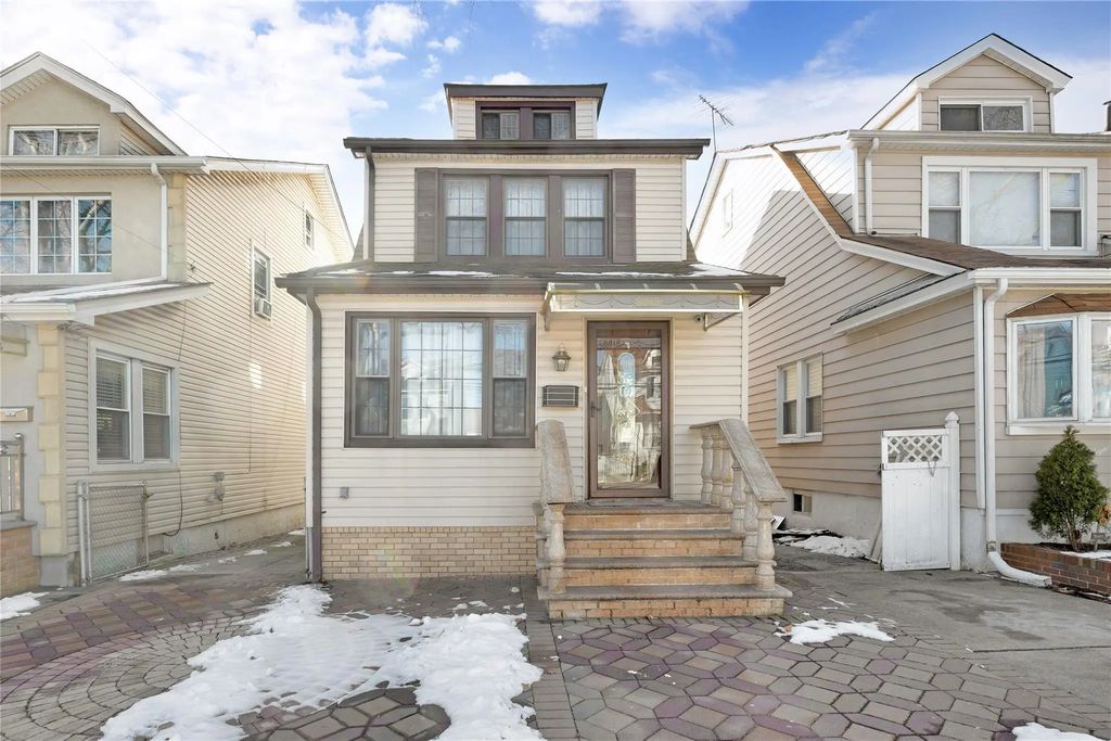 8818 215th Place, Queens Village