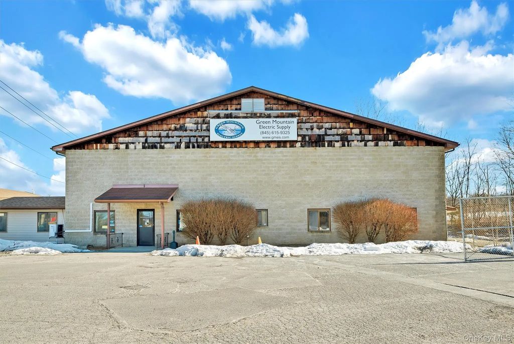 2681 Route 17m - Building 2, Goshen
