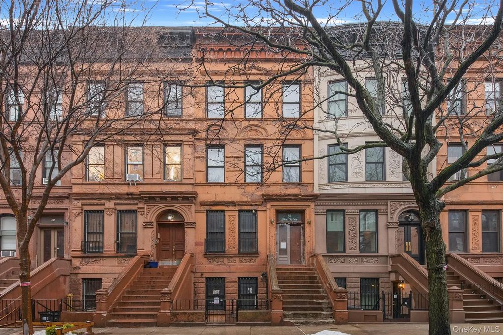 81 W 119th Street, New York (Manhattan)