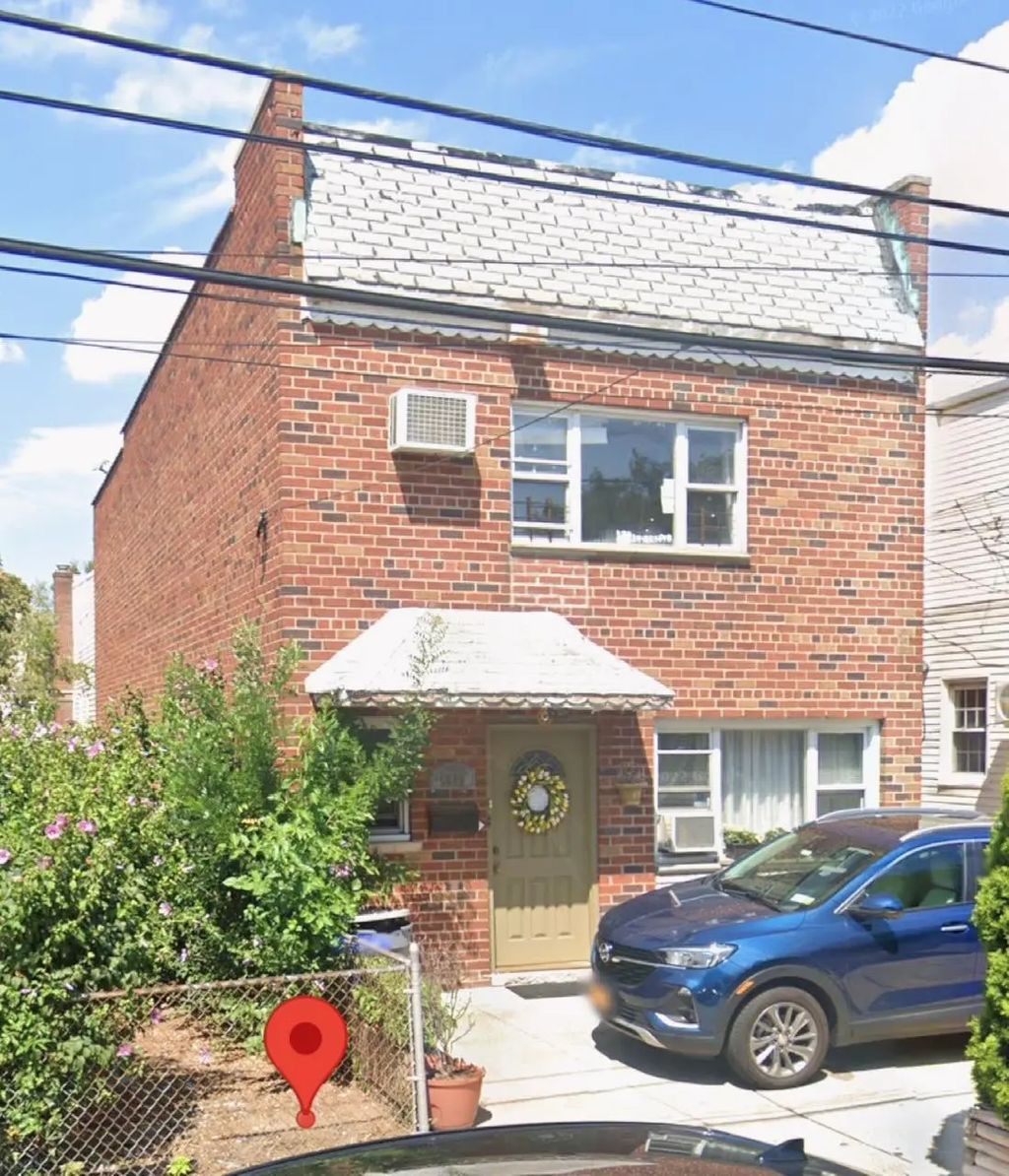 6619 Clinton Avenue, Maspeth