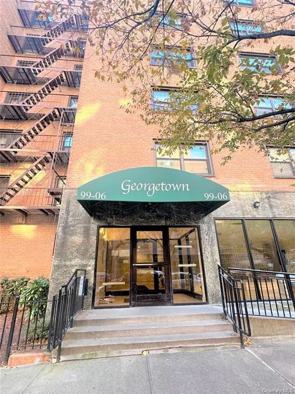 99-06 58 Avenue # 3h, Corona