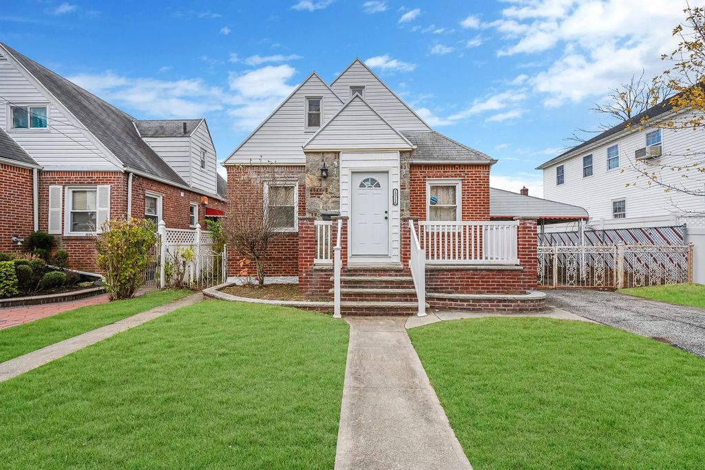 121-16 198th Street, Springfield Gardens