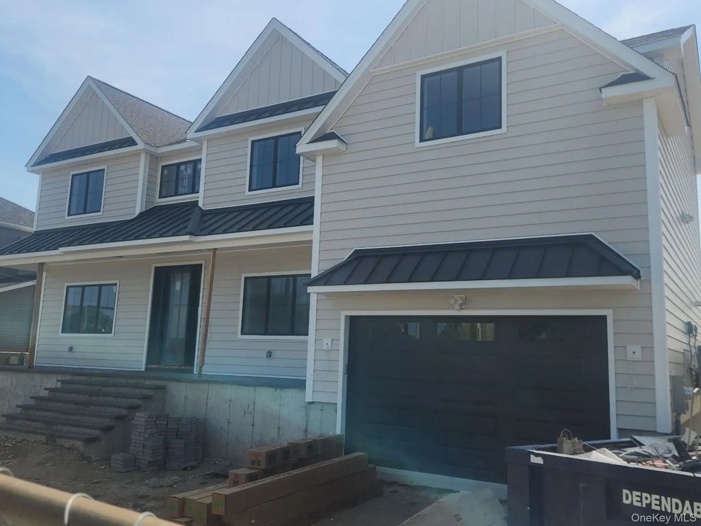 39 Leewater Avenue, Massapequa