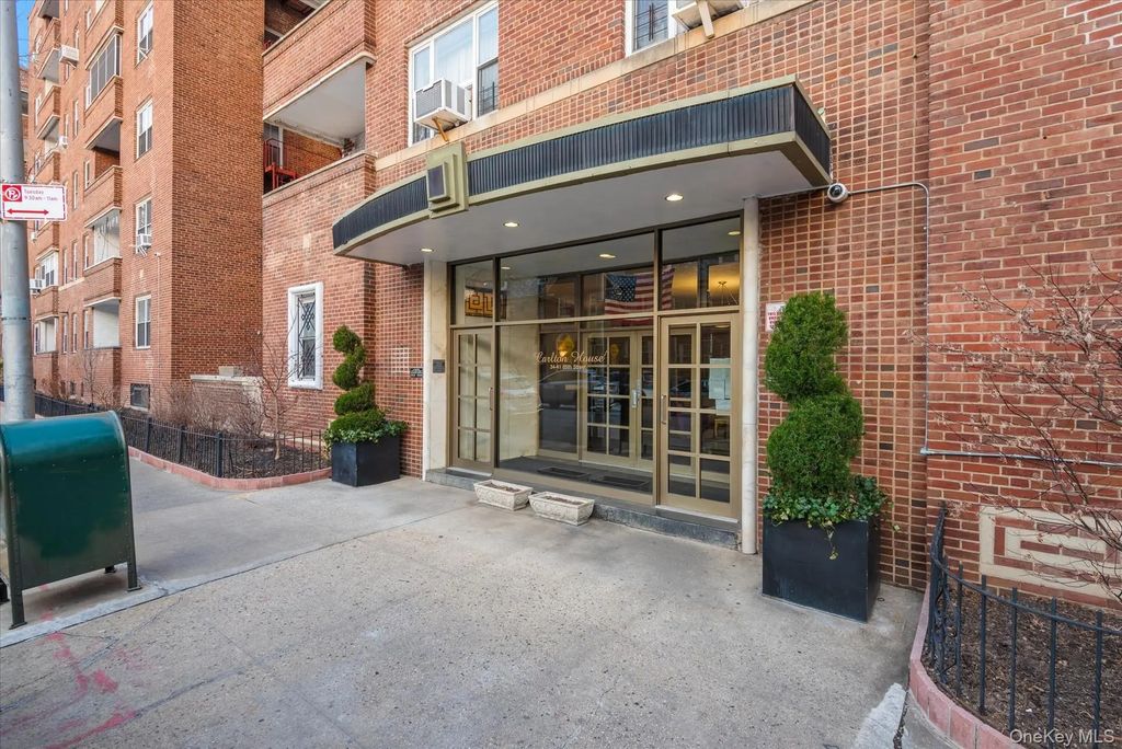 34-41 85th Street # 4s, Jackson Heights
