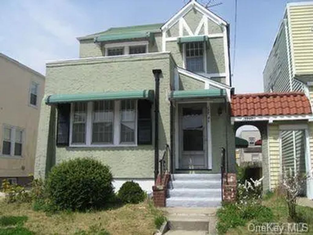 13740 234th Street, Rosedale