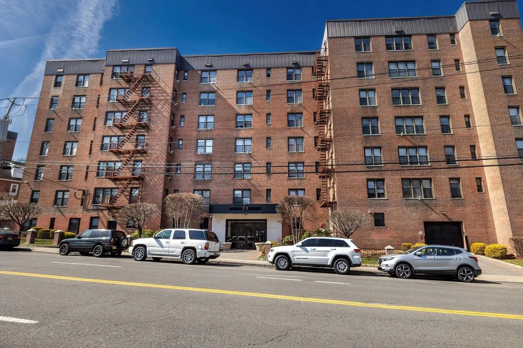 77 Bronx River Road # 4a, Yonkers