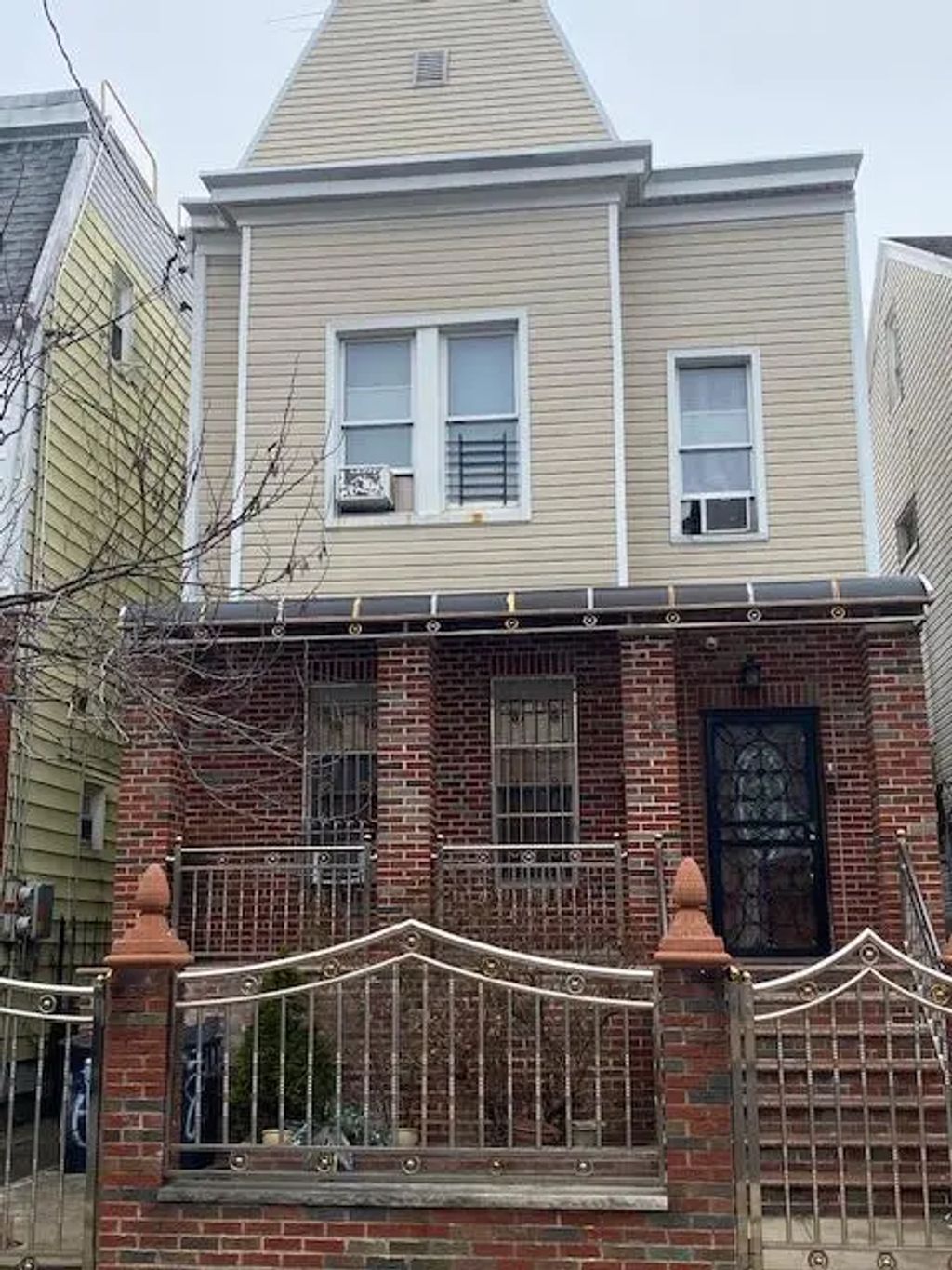168 Warwick Street, Brooklyn