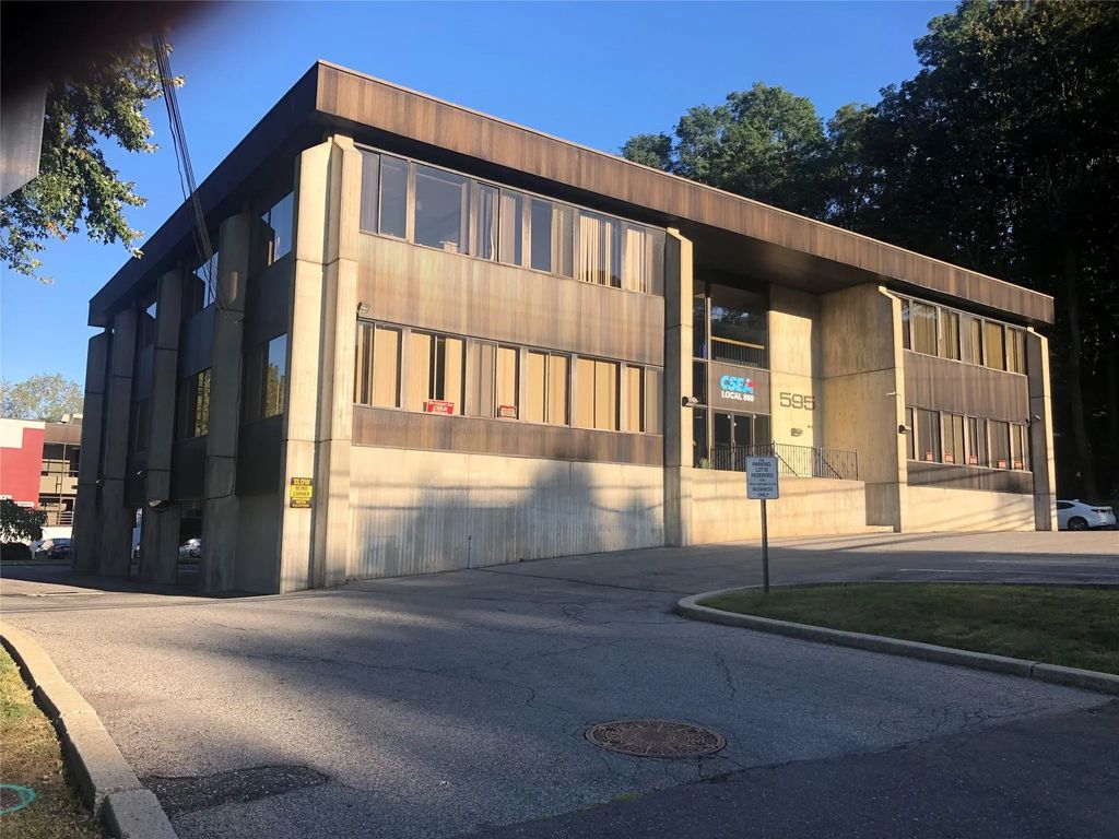 595 W Hartsdale Avenue, Hartsdale