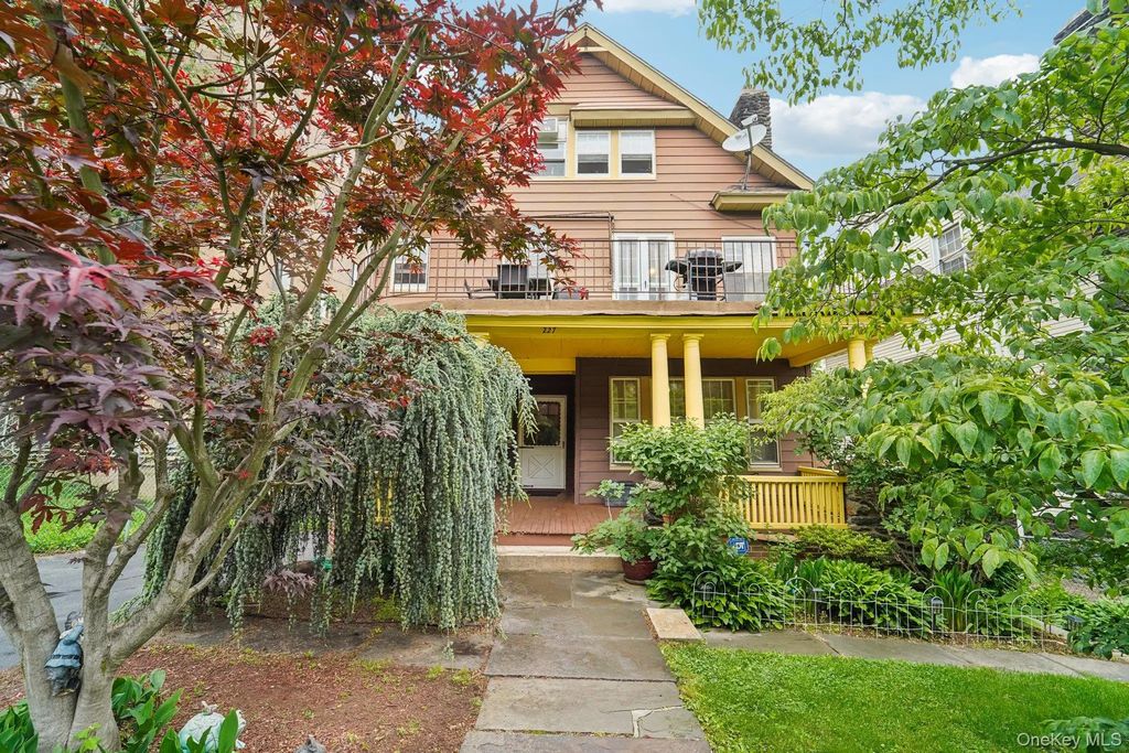227 Valentine Lane, Yonkers