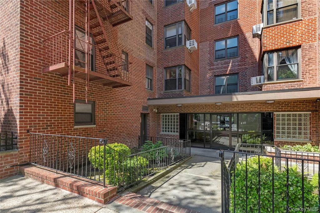 32-40 89 Street # 110, East Elmhurst