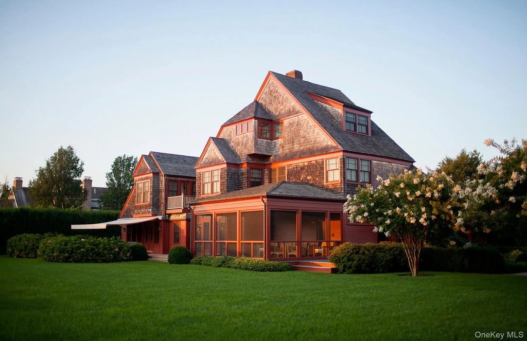 322 Rose Hill Road, Water Mill