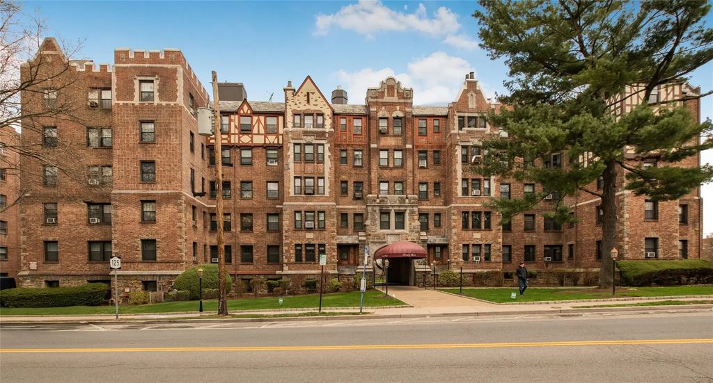 23 Old Mamaroneck Road # 5a, White Plains